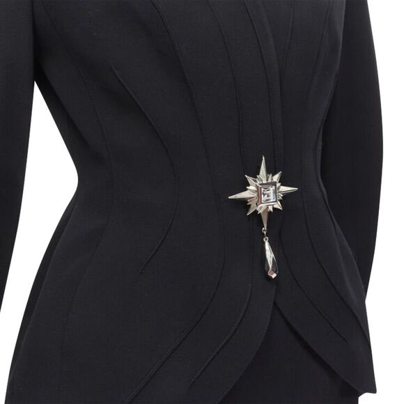 Thierry Mugler Star button space age curved collar power blazer - Picture 2 of 6